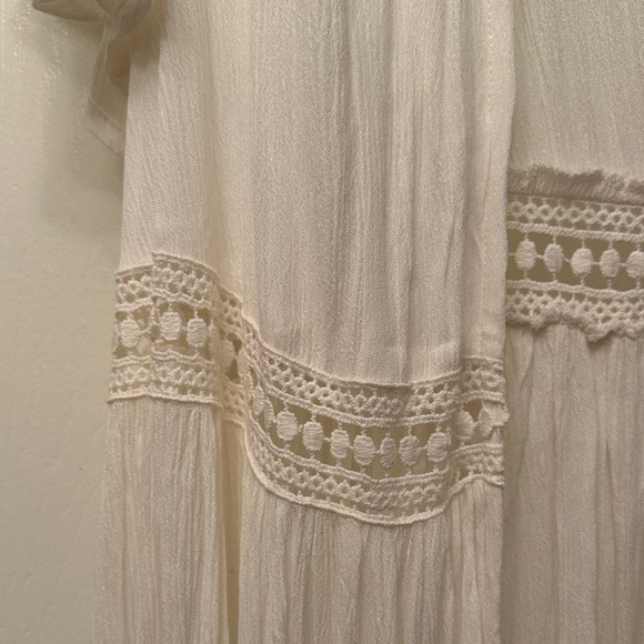 Torrid Cream Duster - Picture 5 of 11